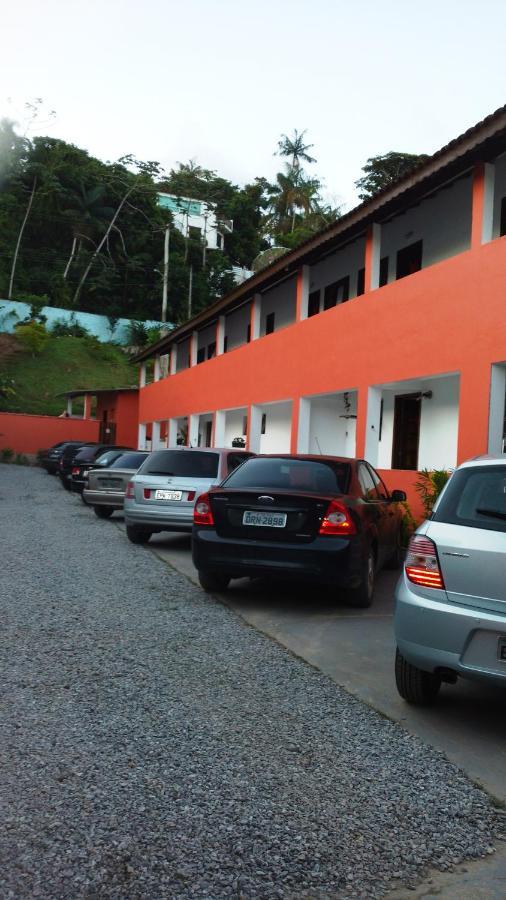 Recanto Casa De Pedrinha - Aptos Para Temporada E Finais De Semana Карагуататуба Екстер'єр фото