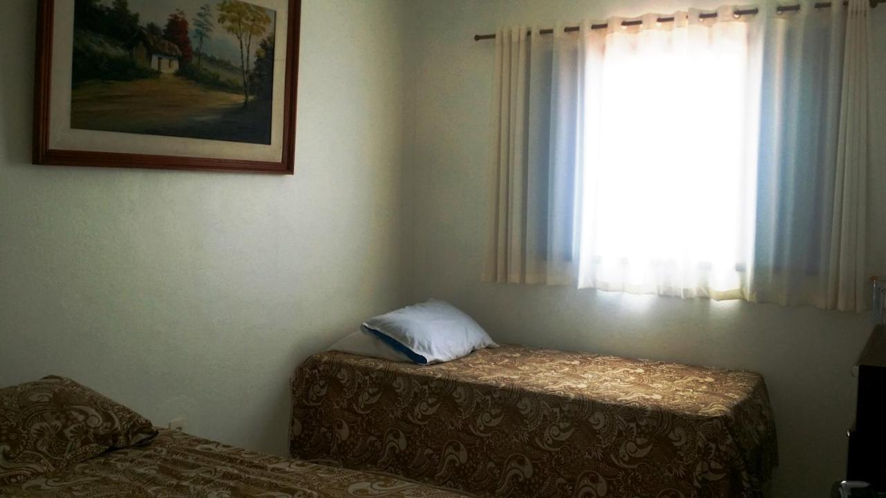 Recanto Casa De Pedrinha - Aptos Para Temporada E Finais De Semana Карагуататуба Екстер'єр фото